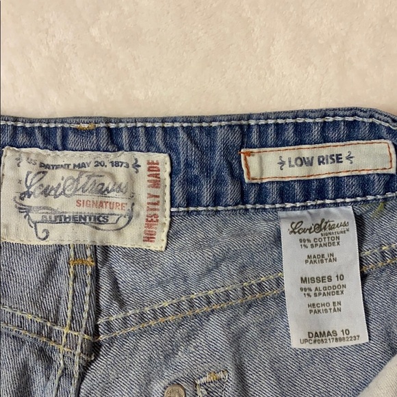 Levi’s Shorts Sz 10 - Picture 3 of 3